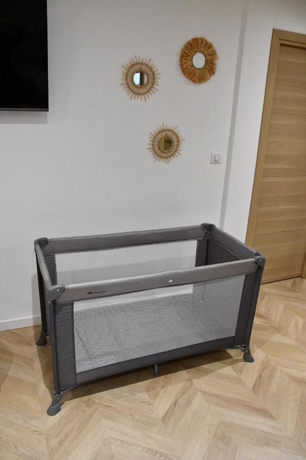 Apartament Le Rive Droite - Gare Centre - Wifi - Terrasse - Face Remparts Awinion Zewnętrze zdjęcie