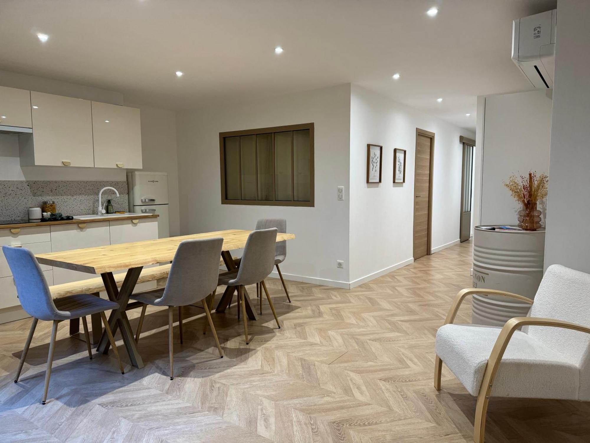 Apartament Le Rive Droite - Gare Centre - Wifi - Terrasse - Face Remparts Awinion Zewnętrze zdjęcie